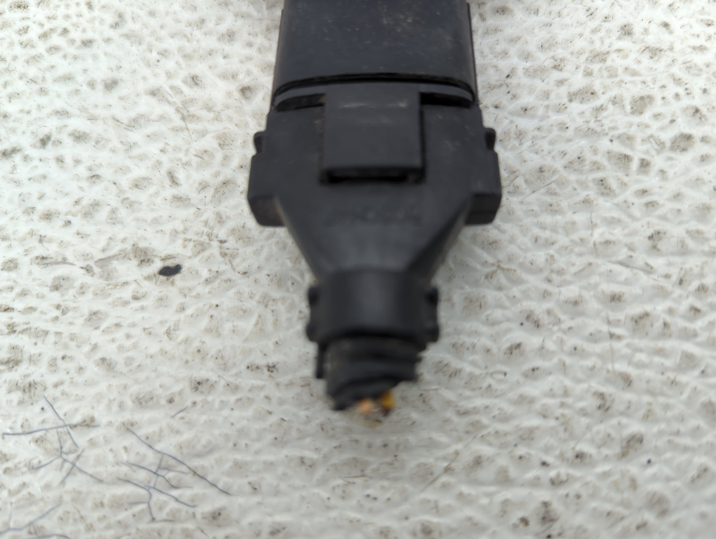 2015-2016 Hyundai Tucson Mass Air Flow Meter Maf 1487786 - Oemusedautoparts1.com