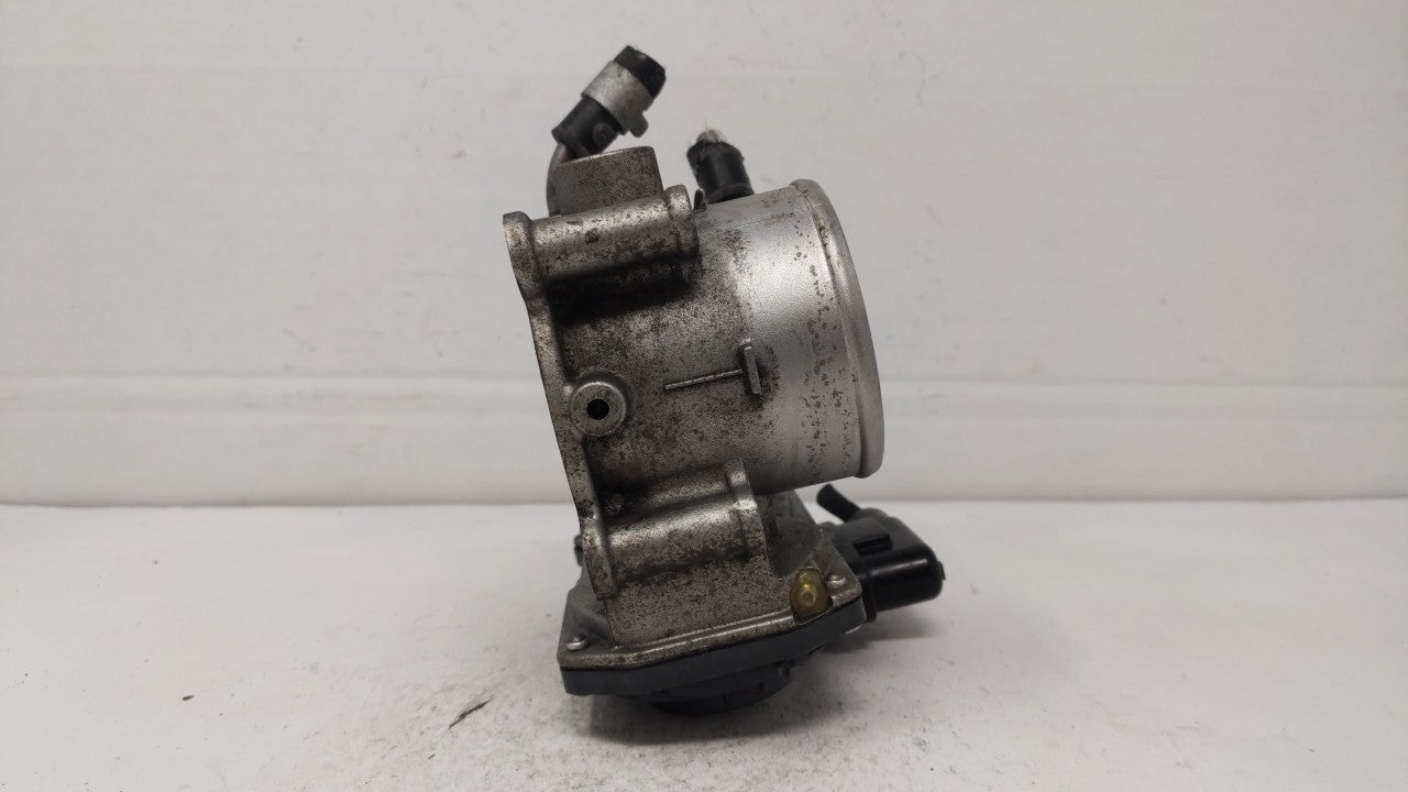 2014-2018 Hyundai Tucson Throttle Body P/N:35100-2E000 Fits Fits 2011 2012 2013 2014 2015 2016 2017 2018 2019 OEM Used Auto 