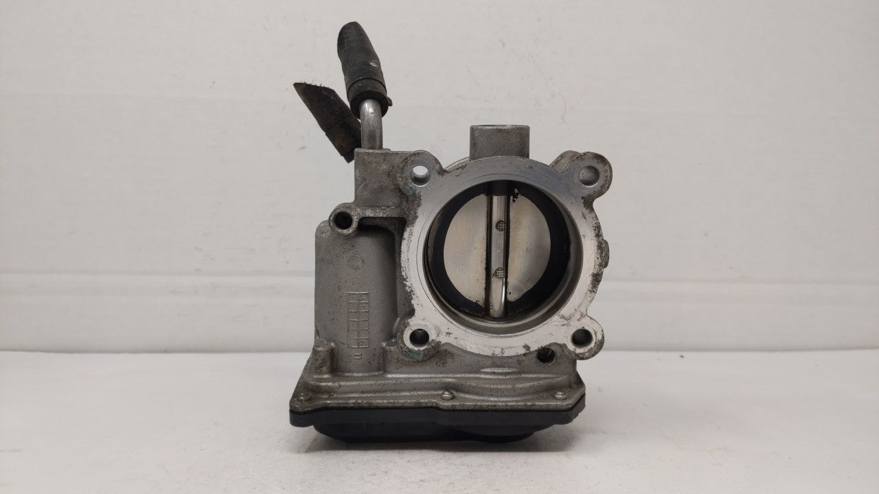 2014-2018 Hyundai Tucson Throttle Body P/N:35100-2E000 Fits Fits 2011 2012 2013 2014 2015 2016 2017 2018 2019 OEM Used Auto 