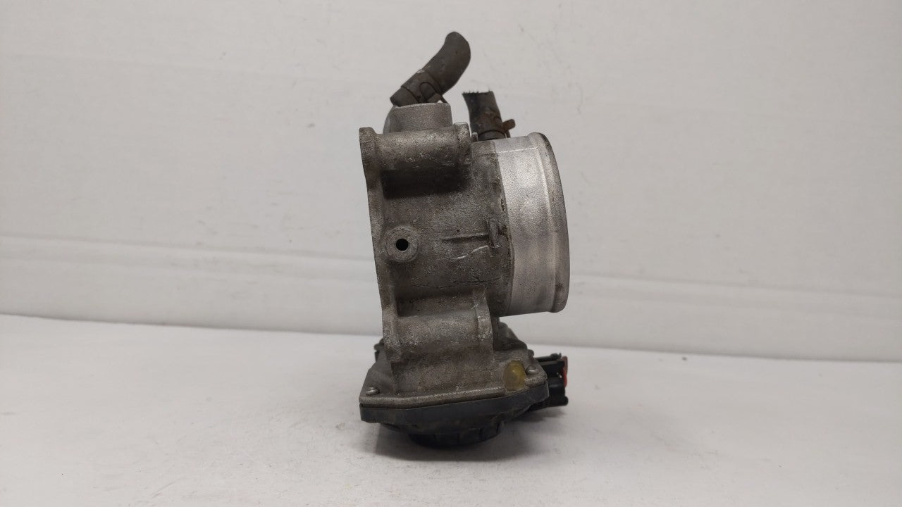 2014-2018 Hyundai Tucson Throttle Body P/N:35100-2E000 Fits Fits 2011 2012 2013 2014 2015 2016 2017 2018 2019 OEM Used Auto 