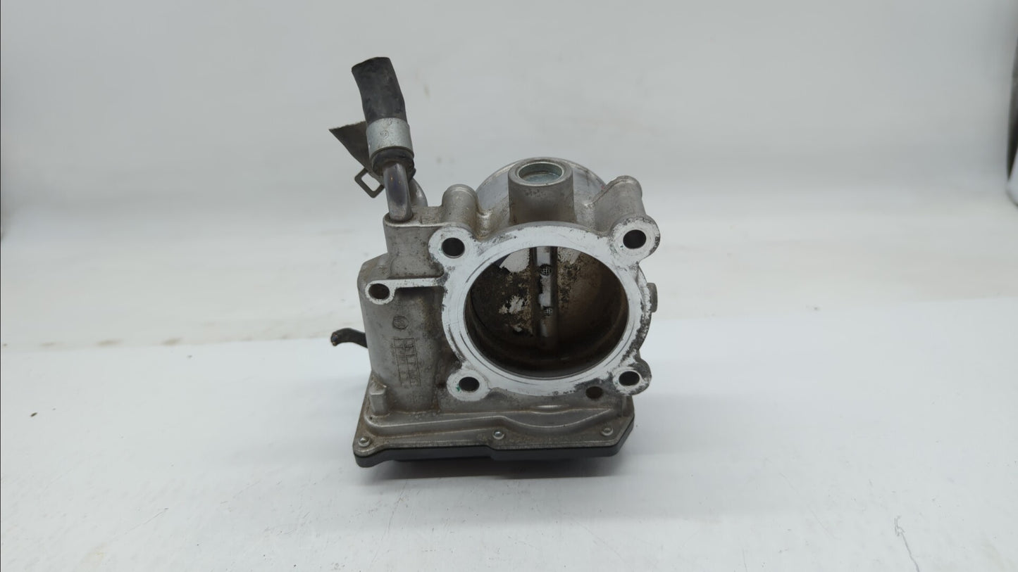 2014-2018 Hyundai Tucson Throttle Body P/N:35100-2E710 35100-2E000 Fits Fits 2011 2012 2013 2014 2015 2016 2017 2018 2019 OE