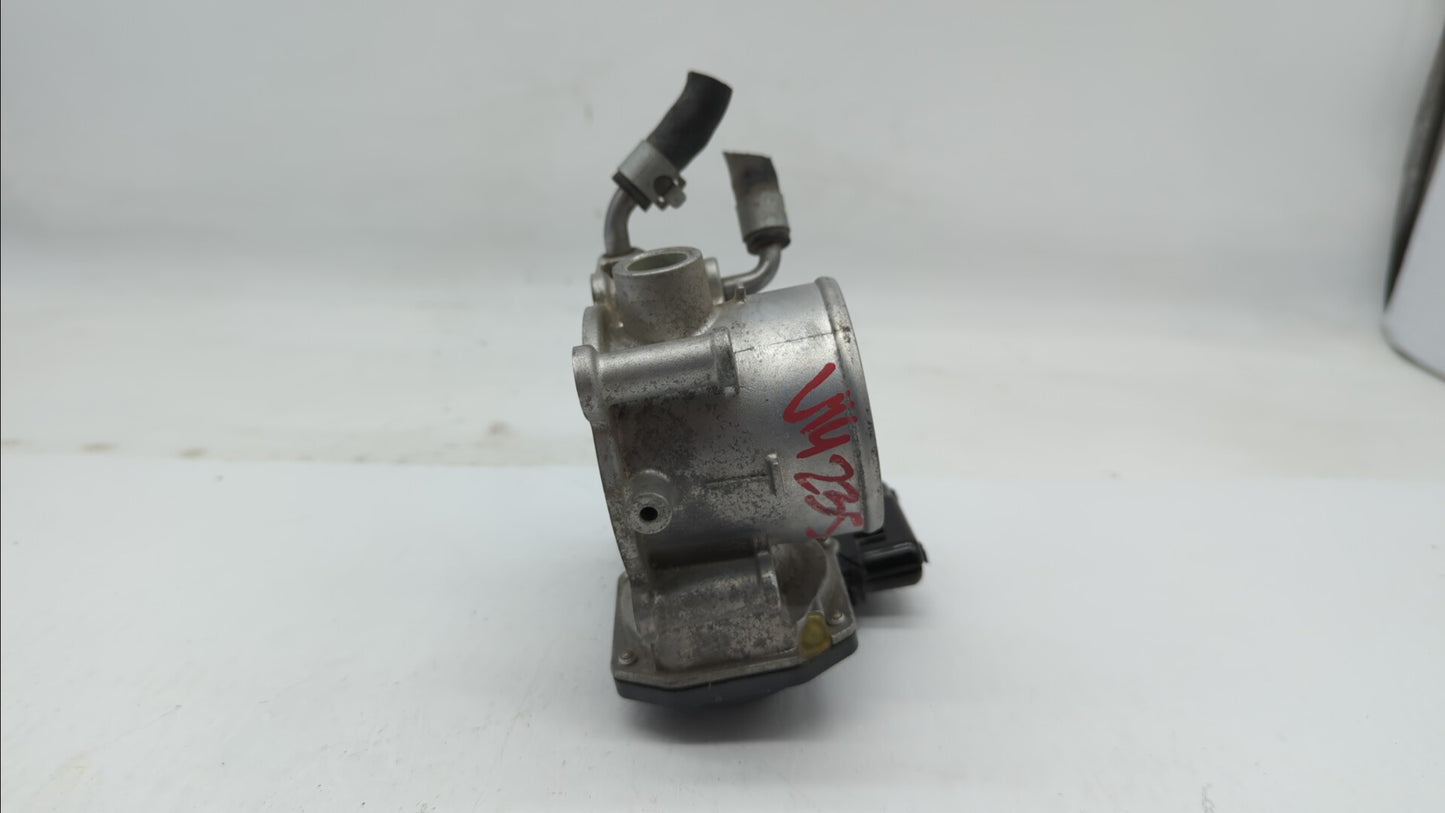 2014-2018 Hyundai Tucson Throttle Body P/N:35100-2E710 35100-2E000 Fits Fits 2011 2012 2013 2014 2015 2016 2017 2018 2019 OE