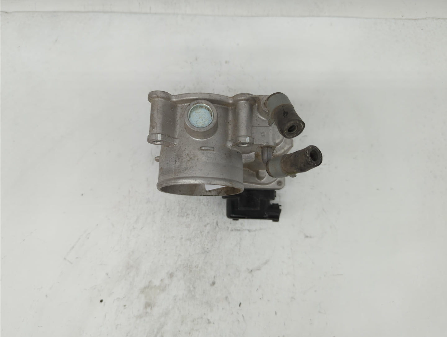 2014-2018 Hyundai Tucson Throttle Body P/N:35100-2E000 1302150124 Fits Fits 2011 2012 2013 2014 2015 2016 2017 2018 2019 OEM