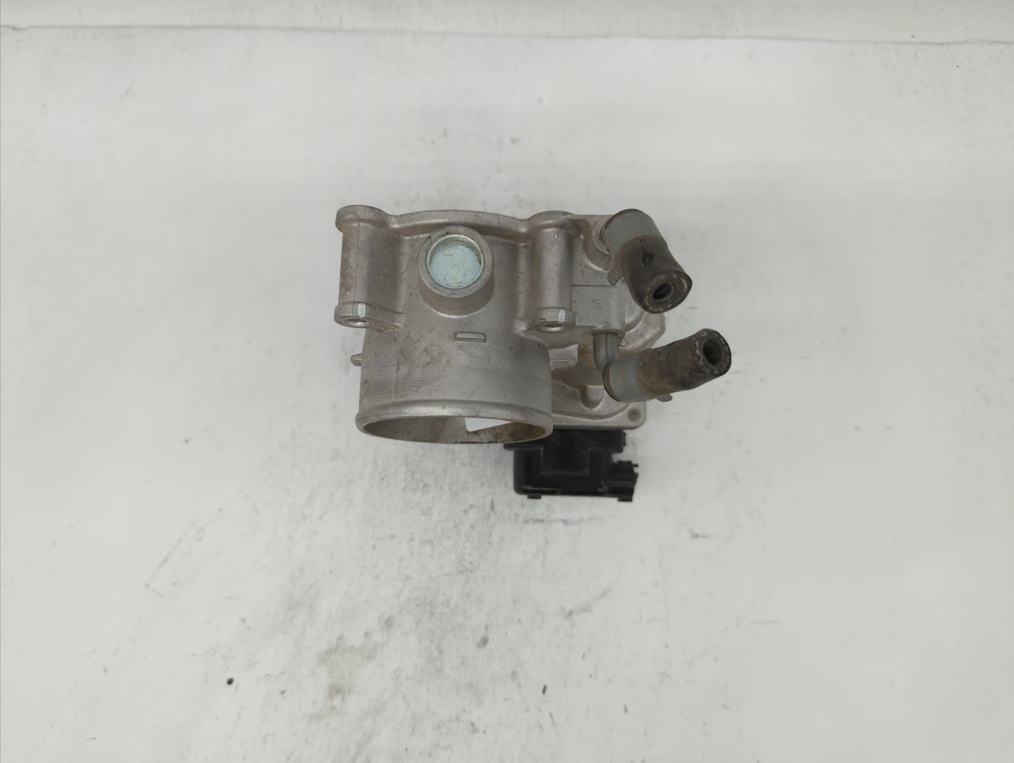 2014-2018 Hyundai Tucson Throttle Body P/N:35100-2E000 1302150124 Fits Fits 2011 2012 2013 2014 2015 2016 2017 2018 2019 OEM