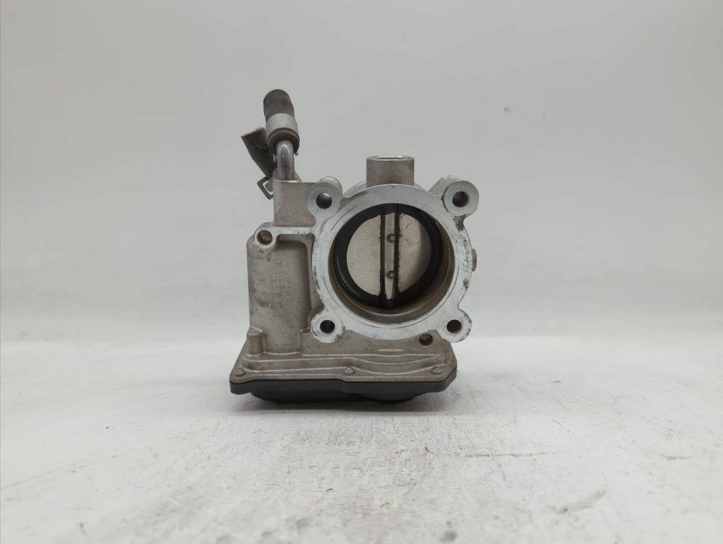 2014-2018 Hyundai Tucson Throttle Body P/N:35100-2E000 1302150124 Fits Fits 2011 2012 2013 2014 2015 2016 2017 2018 2019 OEM