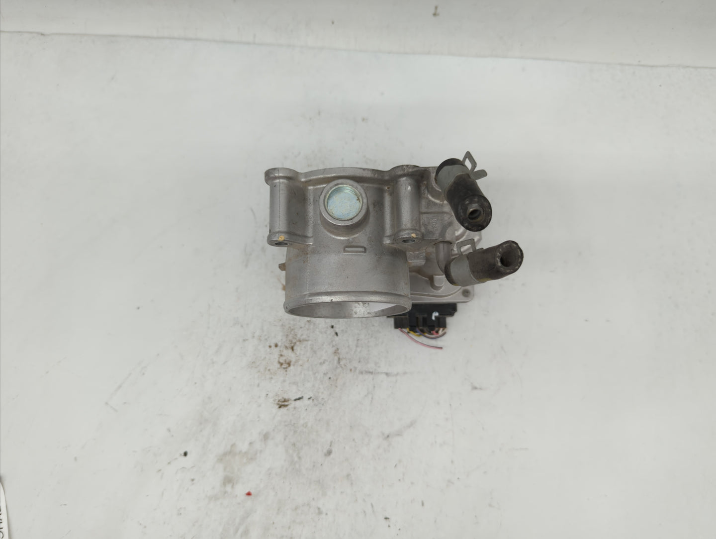 2014-2018 Hyundai Tucson Throttle Body P/N:35100-2E000 1302150124 Fits Fits 2011 2012 2013 2014 2015 2016 2017 2018 2019 OEM