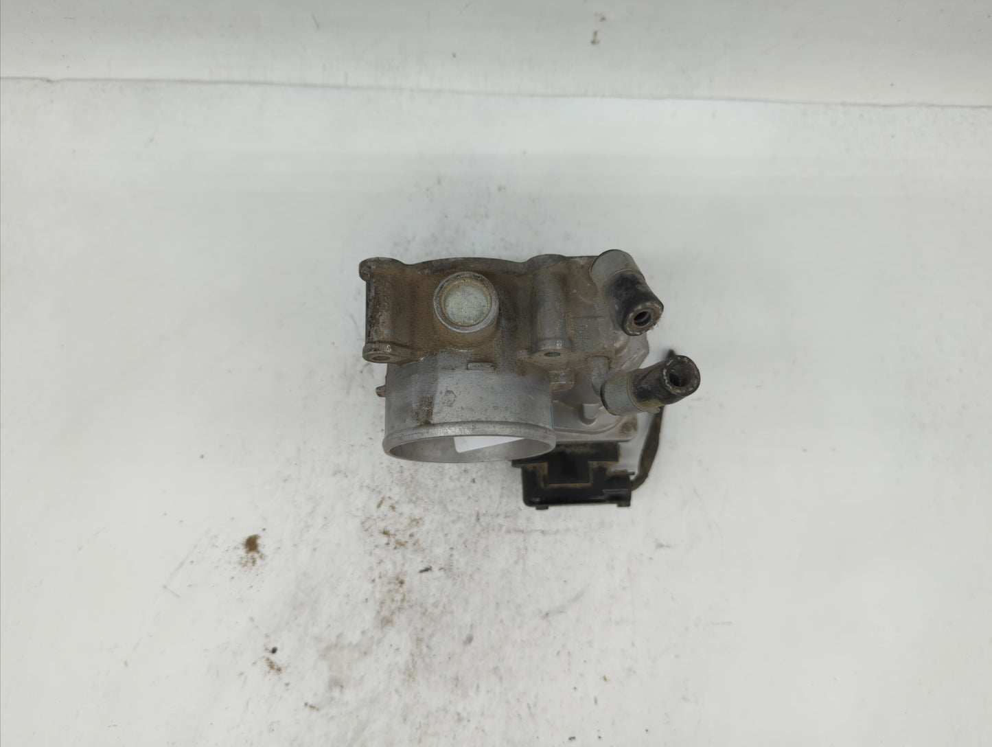 2014-2018 Hyundai Tucson Throttle Body P/N:35100-2E000 1302150124 Fits Fits 2011 2012 2013 2014 2015 2016 2017 2018 2019 OEM