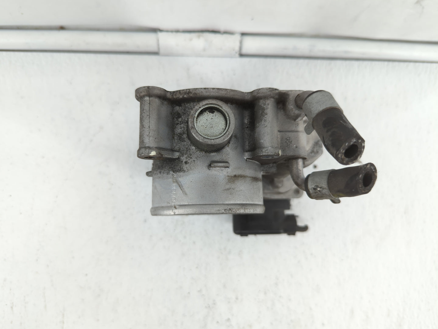 2014-2018 Hyundai Tucson Throttle Body P/N:35100-2E000 1302150124 Fits Fits 2011 2012 2013 2014 2015 2016 2017 2018 2019 OEM