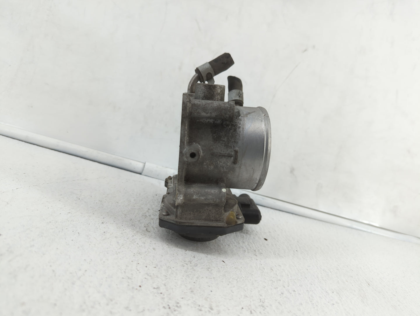 2014-2018 Hyundai Tucson Throttle Body P/N:35100-2E000 1302150124 Fits Fits 2011 2012 2013 2014 2015 2016 2017 2018 2019 OEM