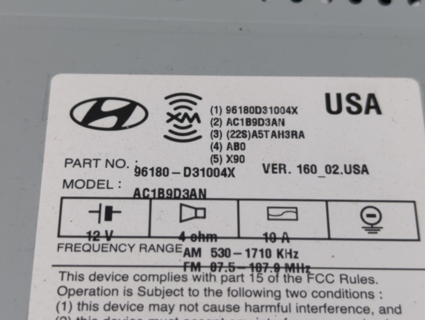 2016-2017 Hyundai Tucson Radio AM FM Cd Player Receiver Replacement P/N:96180-D31004X 96560-D33304X Fits Fits 2016 2017 OEM 