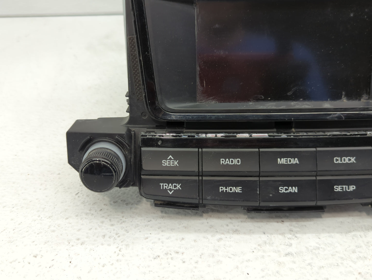 2016-2017 Hyundai Tucson Radio AM FM Cd Player Receiver Replacement P/N:96560-D33304X 96180-D31004X Fits Fits 2016 2017 OEM 