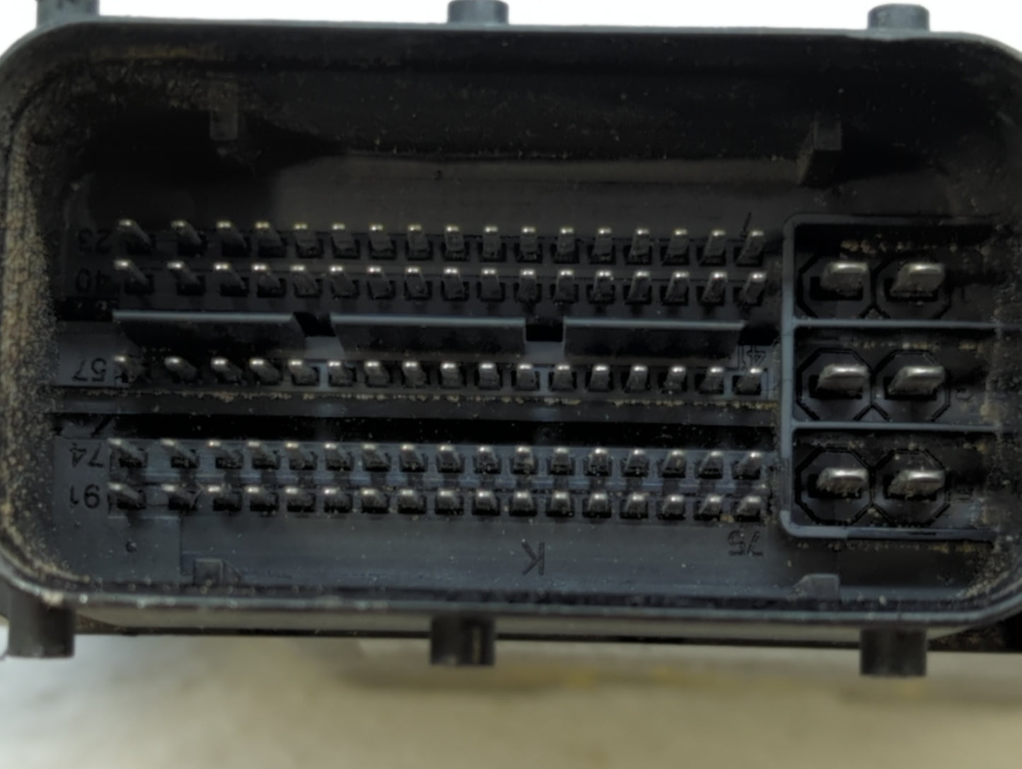 2016-2018 Hyundai Tucson PCM Engine Control Computer ECU ECM PCU OEM P/N:39133-2ETA0 Fits Fits 2016 2017 2018 OEM Used Auto 
