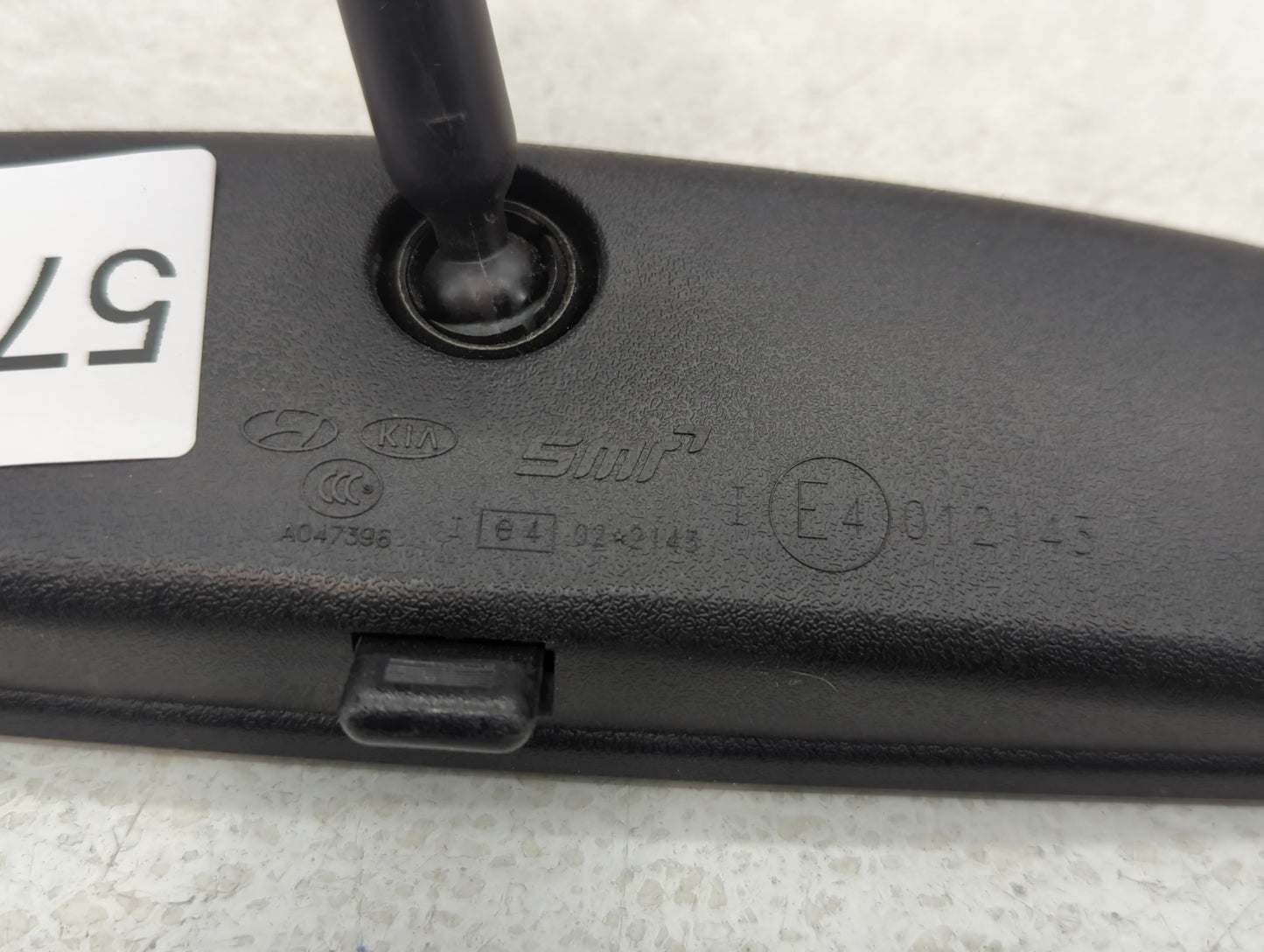 2009-2022 Hyundai Tucson Interior Rear View Mirror Replacement OEM P/N:E4012143 Fits OEM Used Auto Parts - Oemusedautoparts1