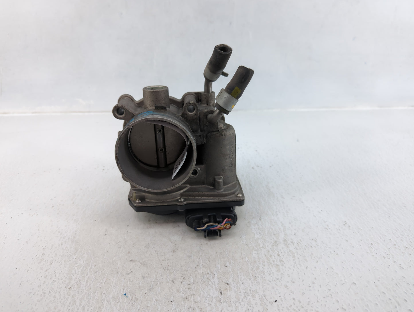 2014-2021 Hyundai Tucson Throttle Body P/N:35100-2E000 Fits Fits 2011 2012 2013 2014 2015 2016 2017 2018 2019 2020 2021 OEM 
