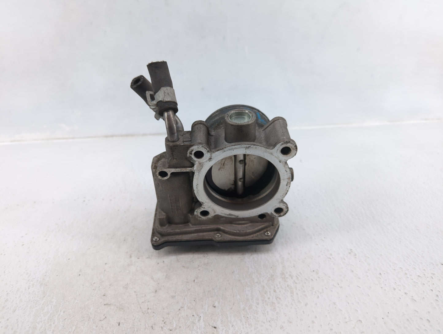 2014-2021 Hyundai Tucson Throttle Body P/N:35100-2E000 Fits Fits 2011 2012 2013 2014 2015 2016 2017 2018 2019 2020 2021 OEM 