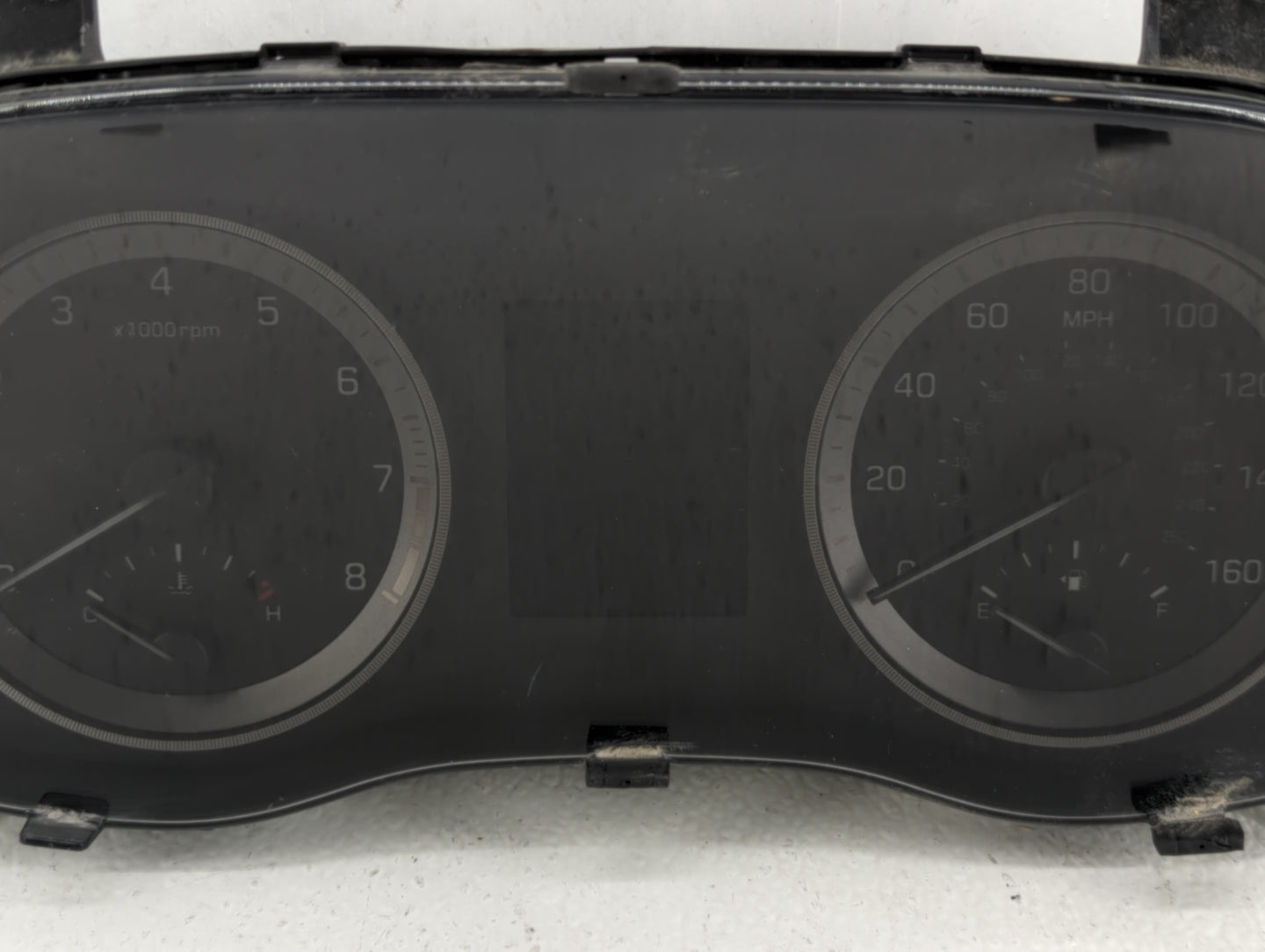 2016-2017 Hyundai Tucson Instrument Cluster Speedometer Gauges P/N:94001-D3180 Fits Fits 2016 2017 OEM Used Auto Parts - Oem