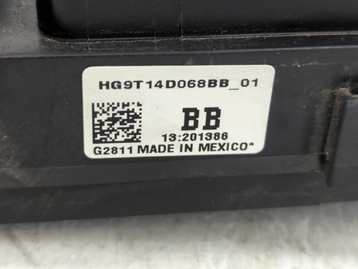 2016-2018 Hyundai Tucson Fusebox Fuse Box Panel Relay Module P/N:N91431-D3200 Fits Fits 2016 2017 2018 OEM Used Auto Parts -