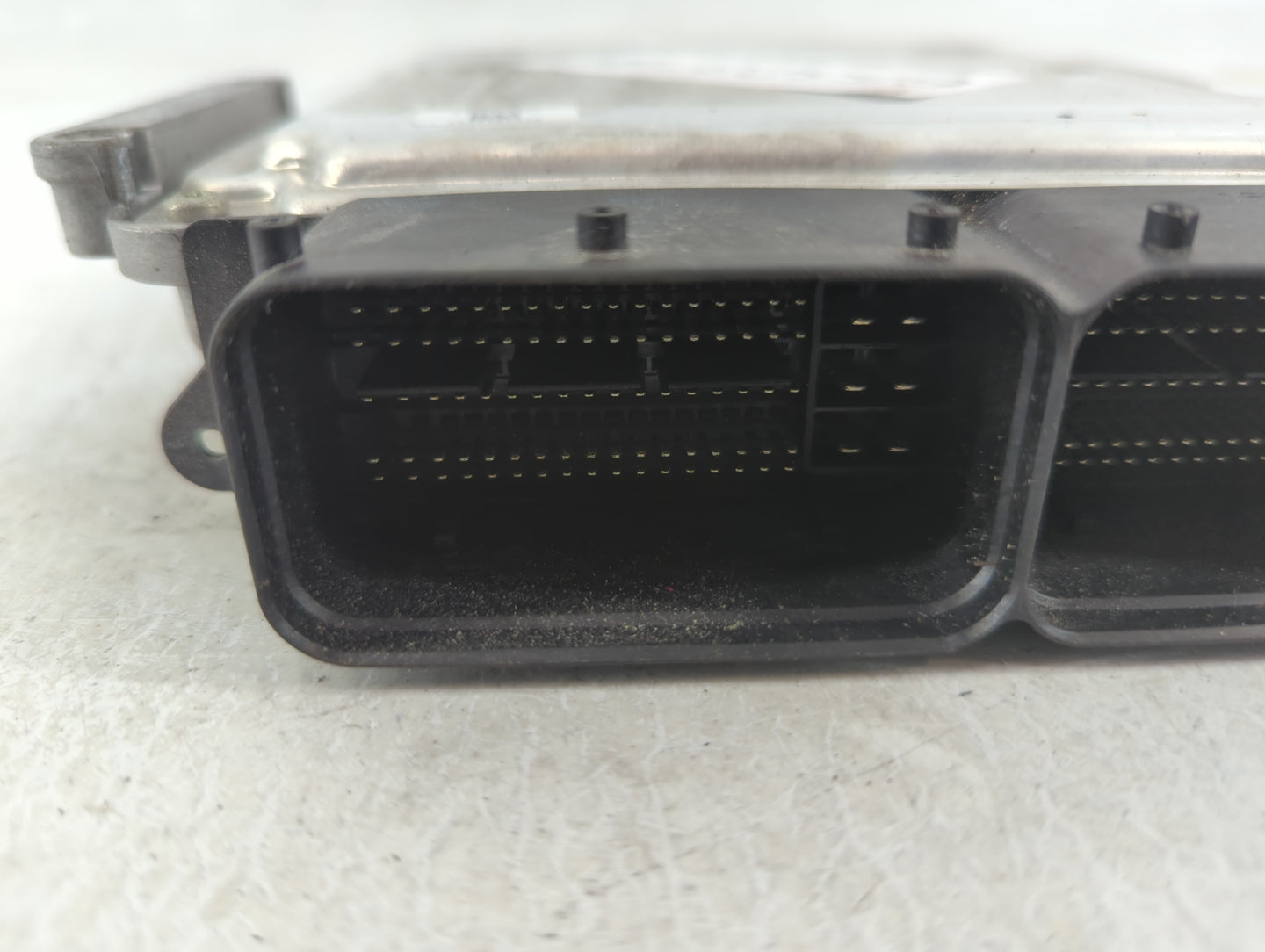 2016-2018 Hyundai Tucson PCM Engine Control Computer ECU ECM PCU OEM P/N:39199-2ETA0 Fits Fits 2016 2017 2018 OEM Used Auto 