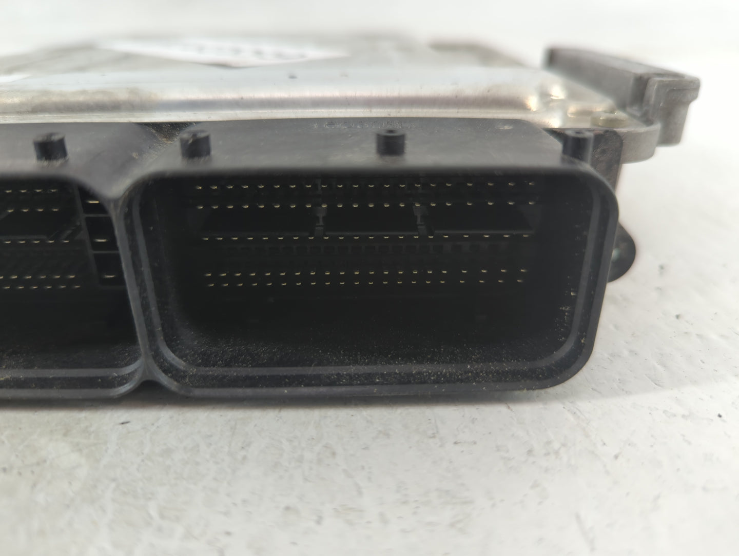 2016-2018 Hyundai Tucson PCM Engine Control Computer ECU ECM PCU OEM P/N:39199-2ETA0 Fits Fits 2016 2017 2018 OEM Used Auto 