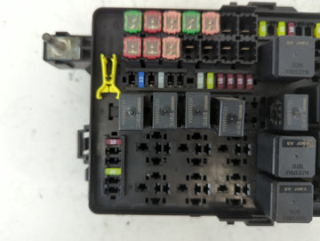 2016-2018 Hyundai Tucson Fusebox Fuse Box Panel Relay Module P/N:P68336735AD PP-TD10, 7154-7630-30 Fits Fits 2016 2017 2018 OEM Used Auto Parts