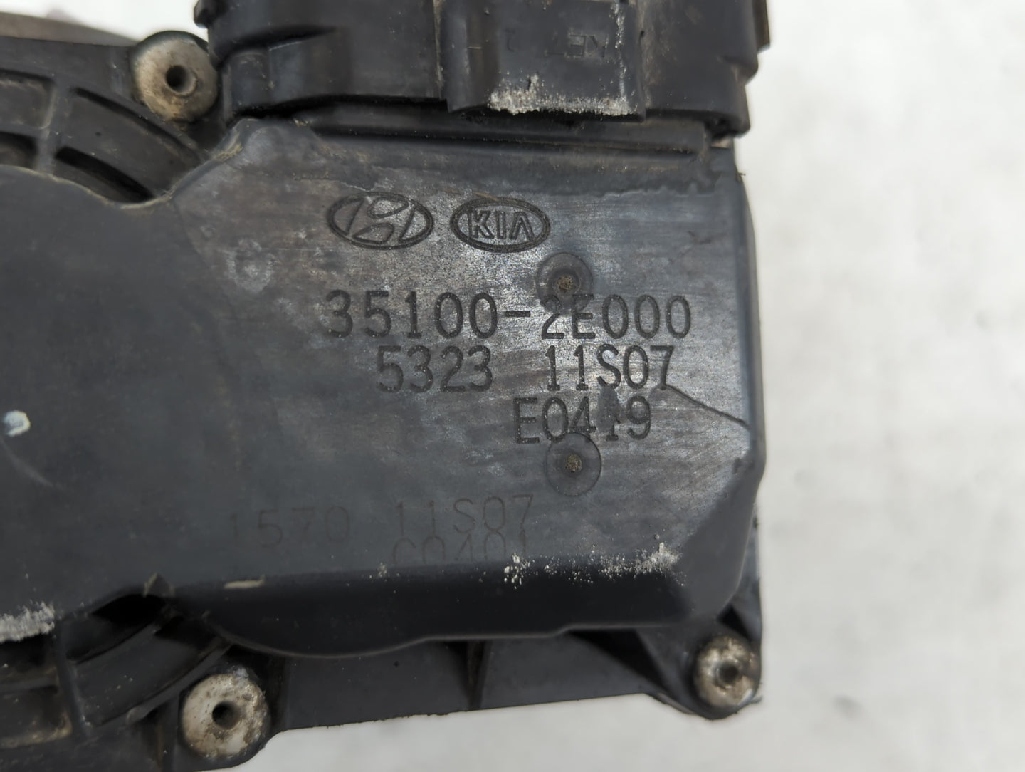 2014-2021 Hyundai Tucson Throttle Body P/N:35100-2E000 Fits Fits 2011 2012 2013 2014 2015 2016 2017 2018 2019 2020 2021 OEM 