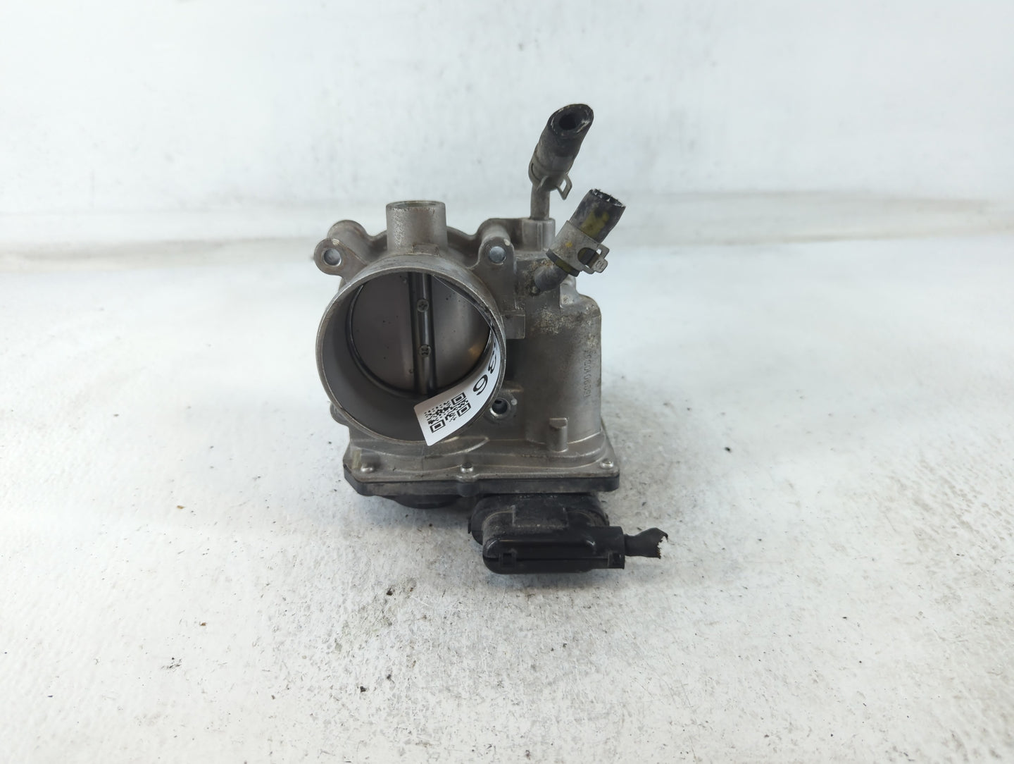2014-2021 Hyundai Tucson Throttle Body P/N:35100-2E000 Fits Fits 2011 2012 2013 2014 2015 2016 2017 2018 2019 2020 2021 OEM 