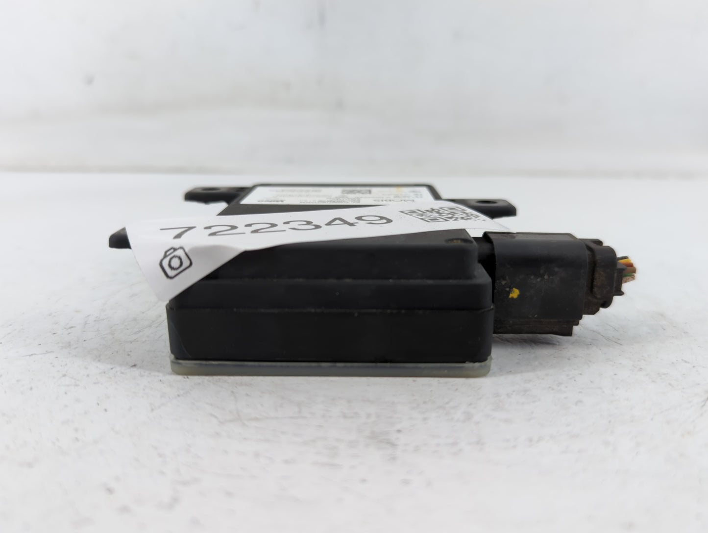 2016-2018 Hyundai Tucson Chassis Control Module Ccm Bcm Body Control 722349 - Oemusedautoparts1.com