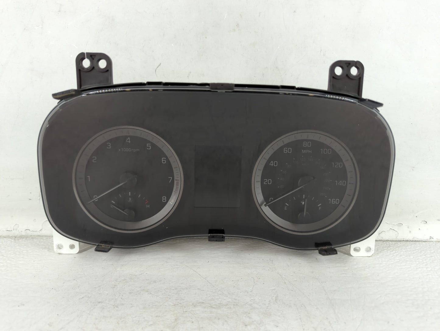 2016-2017 Hyundai Tucson Instrument Cluster Speedometer Gauges P/N:94001-D3180 Fits Fits 2016 2017 OEM Used Auto Parts - Oem