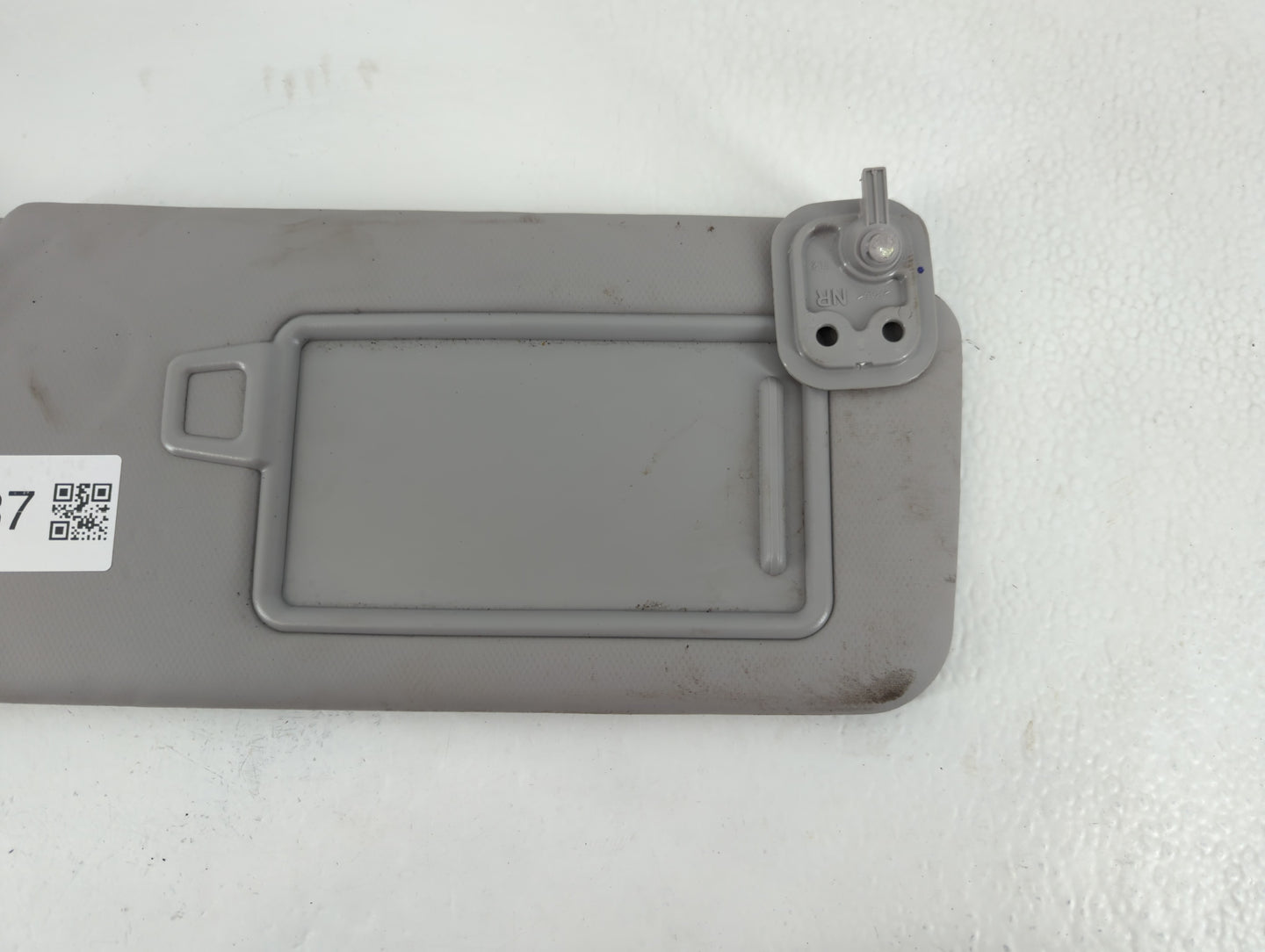2016-2021 Hyundai Tucson Sun Visor Shade Replacement Passenger Right Mirror Fits Fits 2016 2017 2018 2019 2020 2021 OEM Used