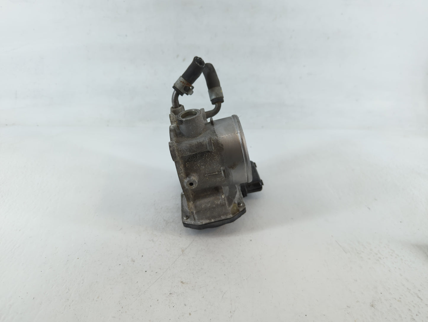 2014-2021 Hyundai Tucson Throttle Body P/N:35100-2E000 Fits Fits 2011 2012 2013 2014 2015 2016 2017 2018 2019 2020 2021 OEM 