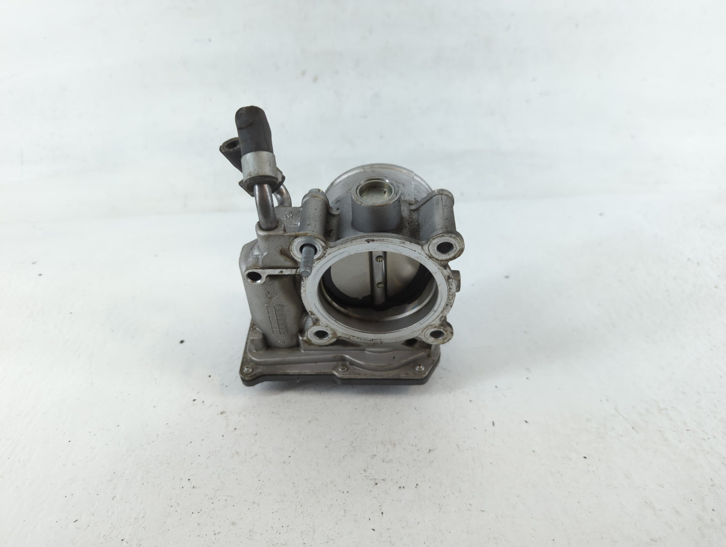 2014-2021 Hyundai Tucson Throttle Body P/N:35100-2E000 Fits Fits 2011 2012 2013 2014 2015 2016 2017 2018 2019 2020 2021 OEM 