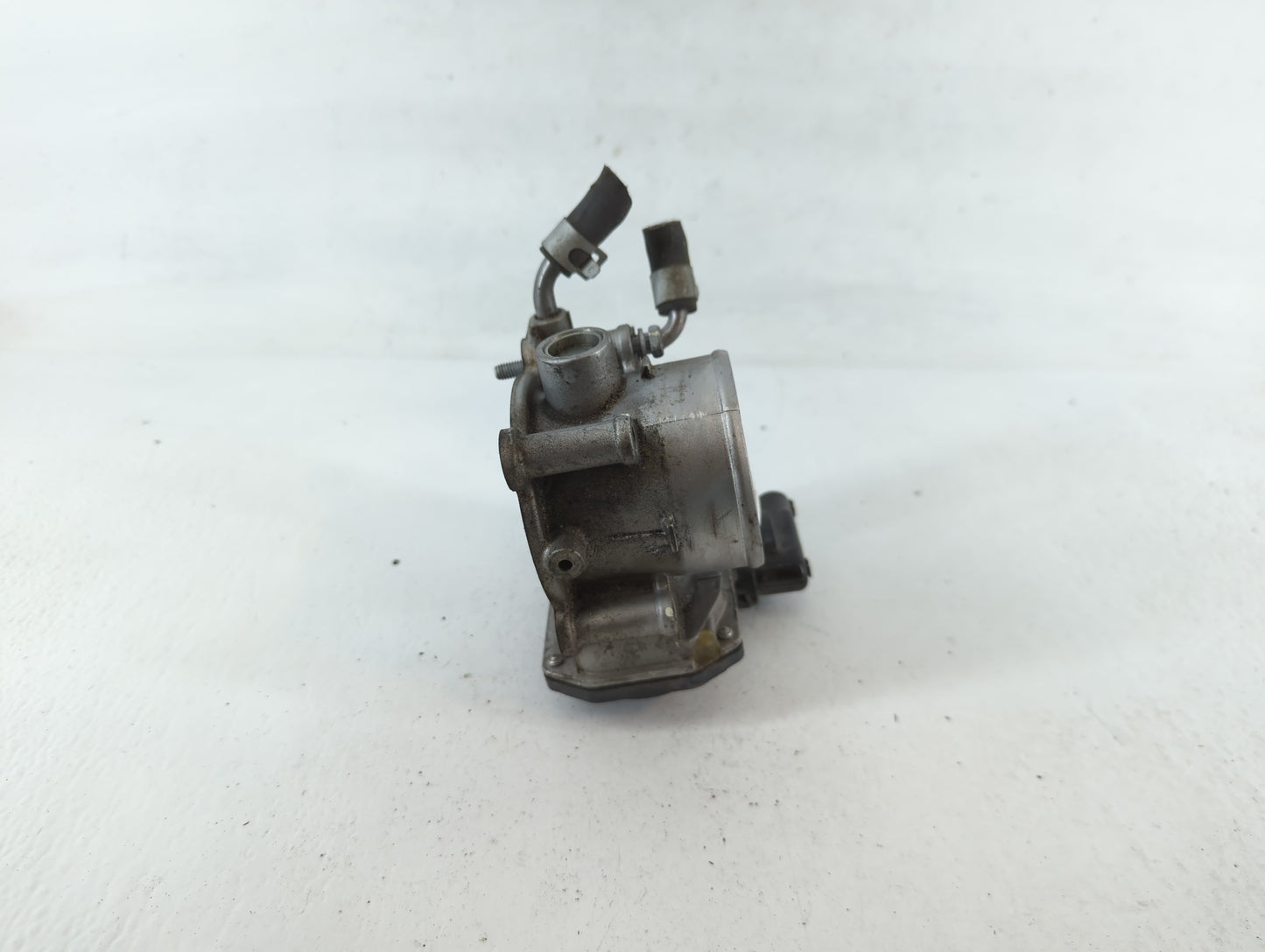 2014-2021 Hyundai Tucson Throttle Body P/N:35100-2E000 Fits Fits 2011 2012 2013 2014 2015 2016 2017 2018 2019 2020 2021 OEM 