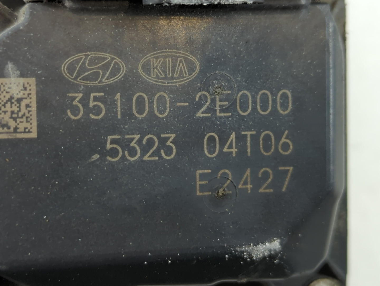 2014-2021 Hyundai Tucson Throttle Body P/N:35100-2E000 Fits Fits 2011 2012 2013 2014 2015 2016 2017 2018 2019 2020 2021 OEM 