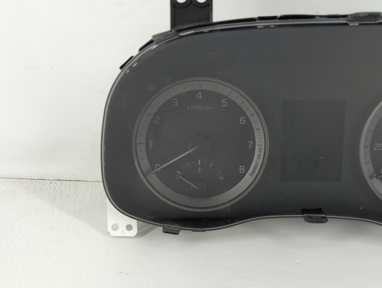 2016-2017 Hyundai Tucson Instrument Cluster Speedometer Gauges P/N:94001-D3181 Fits Fits 2016 2017 OEM Used Auto Parts - Oem