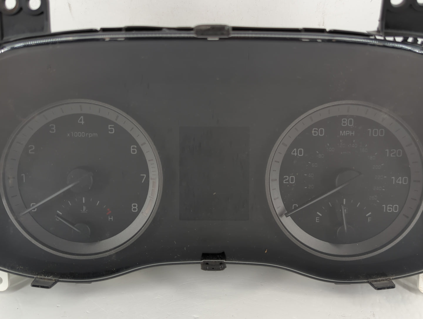 2016-2017 Hyundai Tucson Instrument Cluster Speedometer Gauges P/N:94001-D3181 Fits Fits 2016 2017 OEM Used Auto Parts - Oem