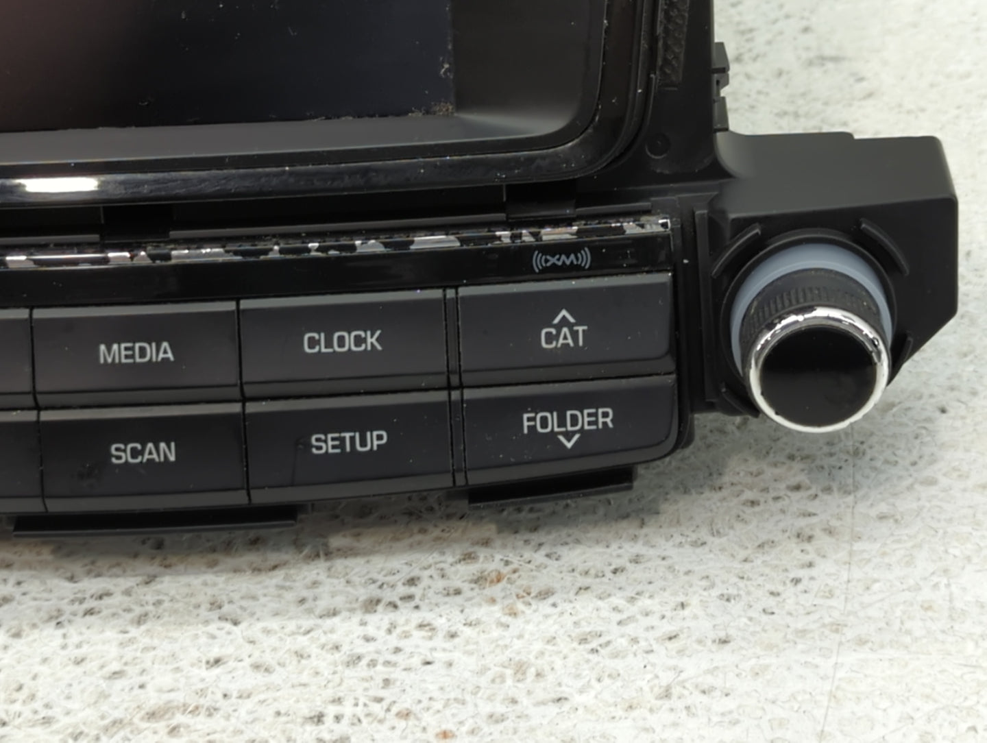 2016-2017 Hyundai Tucson Am Fm Cd Player Radio Receiver - Oemusedautoparts1.com