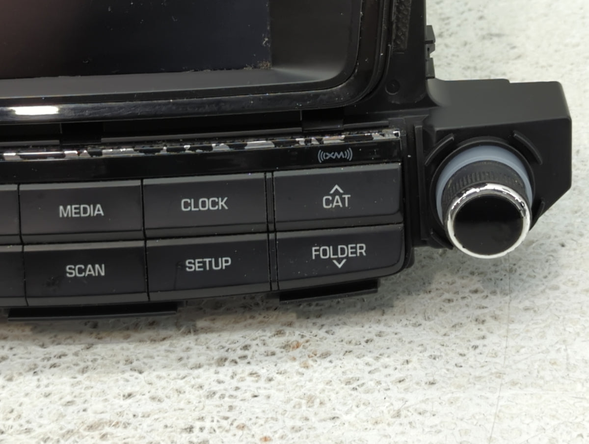 2016-2017 Hyundai Tucson Am Fm Cd Player Radio Receiver 744304 - Oemusedautoparts1.com