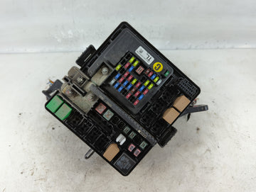 2016-2018 Hyundai Tucson Fusebox Fuse Box Panel Relay Module P/N:N91422-D3080-12 A5A16010, 91422 D3080 Fits Fits 2016 2017 2018 OEM Used Auto Parts