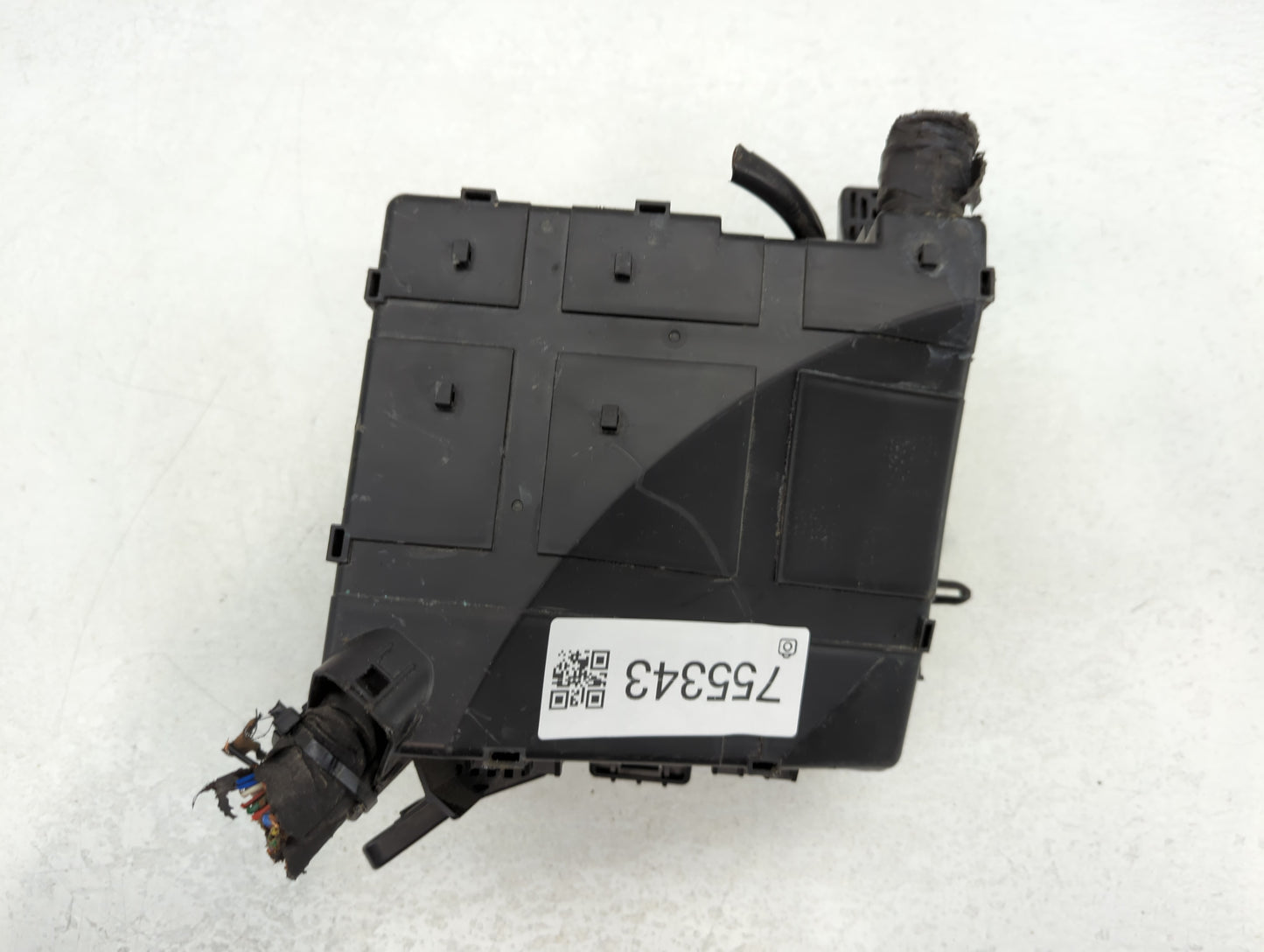2016-2018 Hyundai Tucson Fusebox Fuse Box Panel Relay Module P/N:91422-D3080-08 A5703003, 91422 D3080 Fits Fits 2016 2017 20