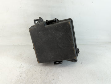 2016-2018 Hyundai Tucson Fusebox Fuse Box Panel Relay Module P/N:N91431-D3162-52 91431 D3162 Fits Fits 2016 2017 2018 OEM Us