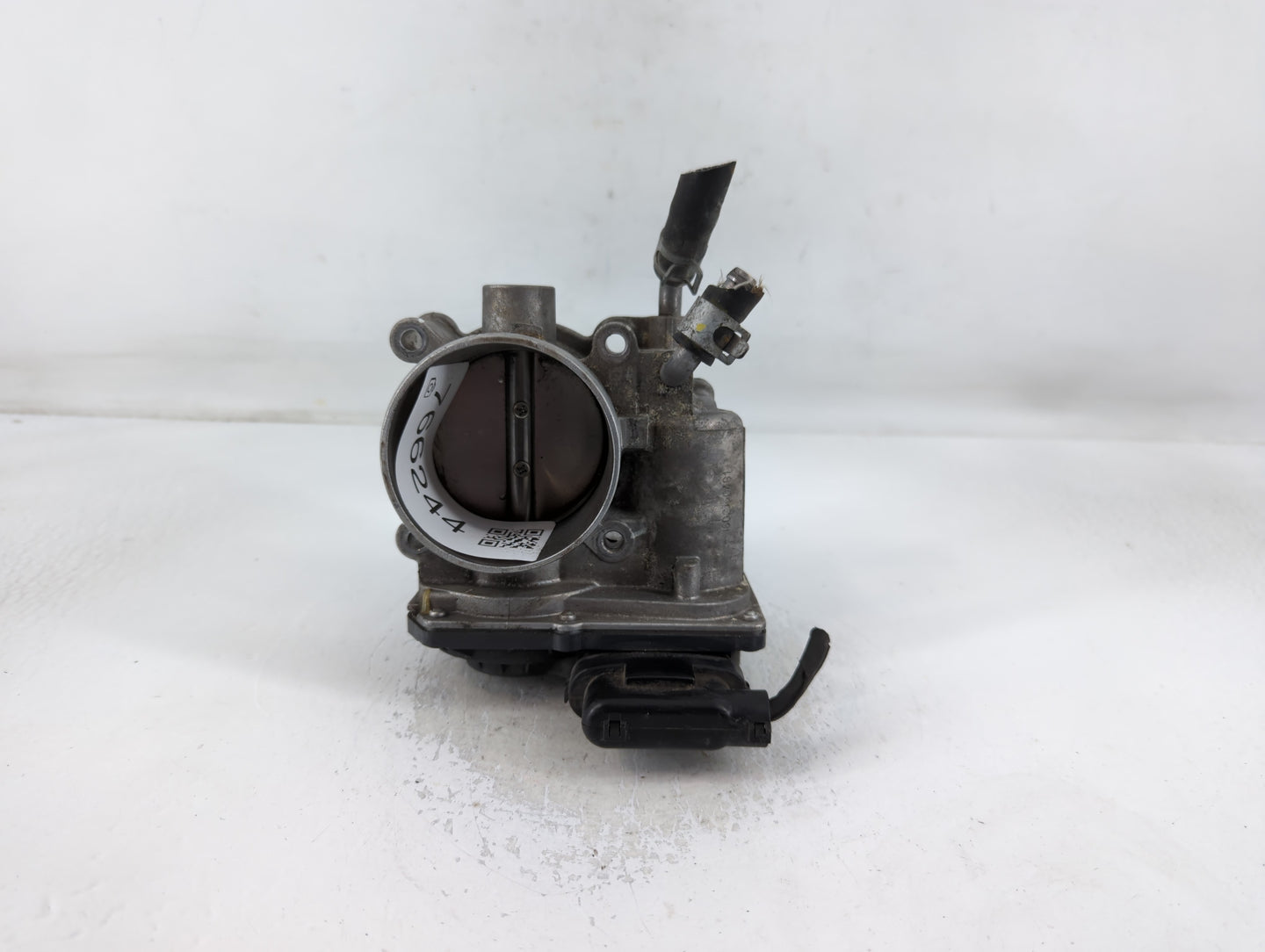 2014-2021 Hyundai Tucson Throttle Body P/N:35100-2E000 Fits Fits 2011 2012 2013 2014 2015 2016 2017 2018 2019 2020 2021 OEM 
