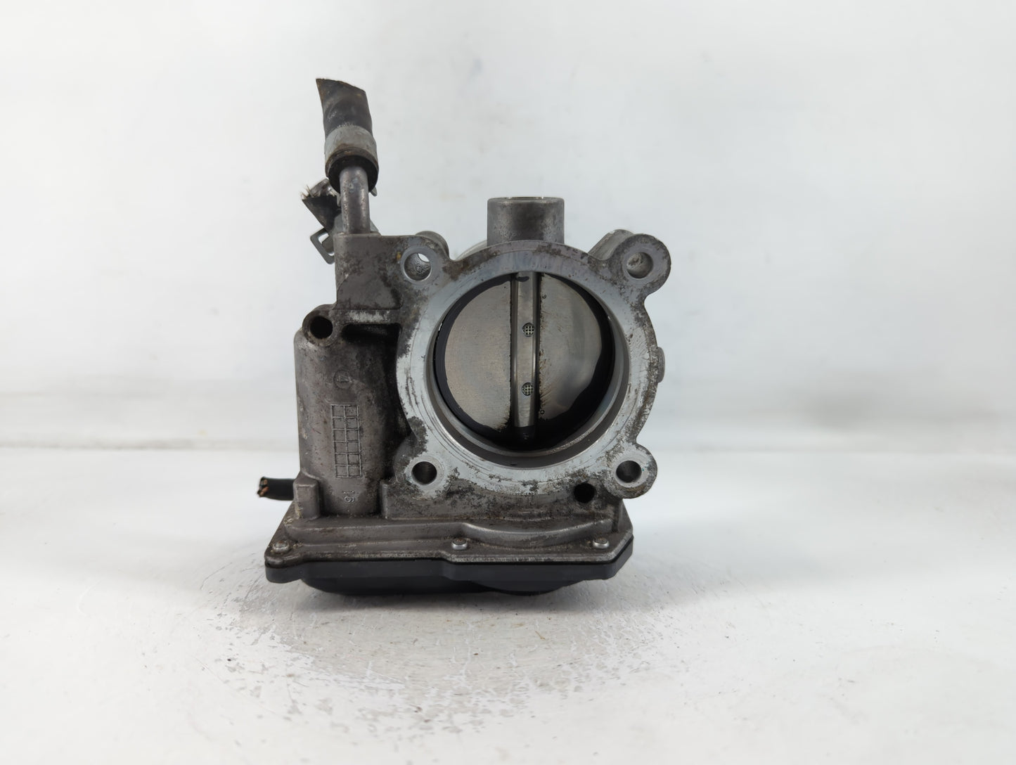 2014-2021 Hyundai Tucson Throttle Body P/N:35100-2E000 Fits Fits 2011 2012 2013 2014 2015 2016 2017 2018 2019 2020 2021 OEM 