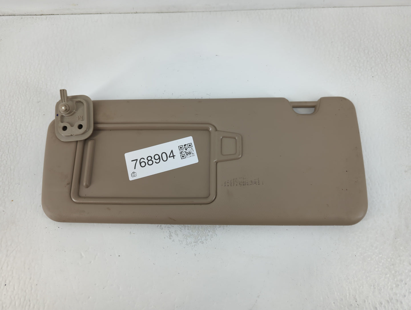 2016-2018 Hyundai Tucson Sun Visor Shade Replacement Driver Left Mirror Fits Fits 2016 2017 2018 OEM Used Auto Parts - Oemus