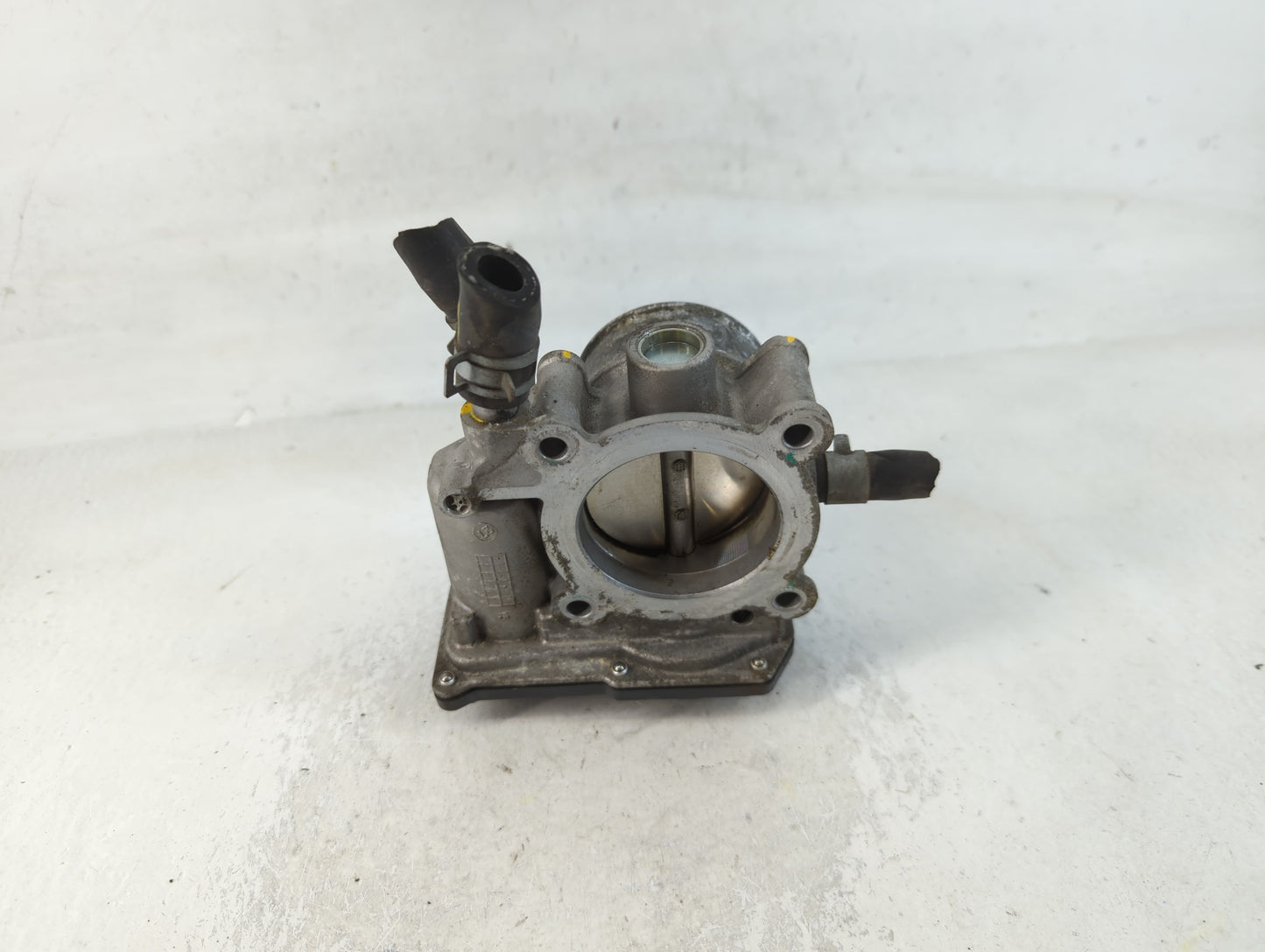2016-2018 Hyundai Tucson Throttle Body P/N:35100-2B340 Fits Fits 2015 2016 2017 2018 2019 2020 2021 2022 OEM Used Auto Parts