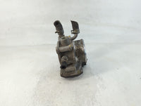 2016-2018 Hyundai Tucson Throttle Body P/N:35100-2B340 Fits Fits 2015 2016 2017 2018 2019 2020 2021 2022 OEM Used Auto Parts