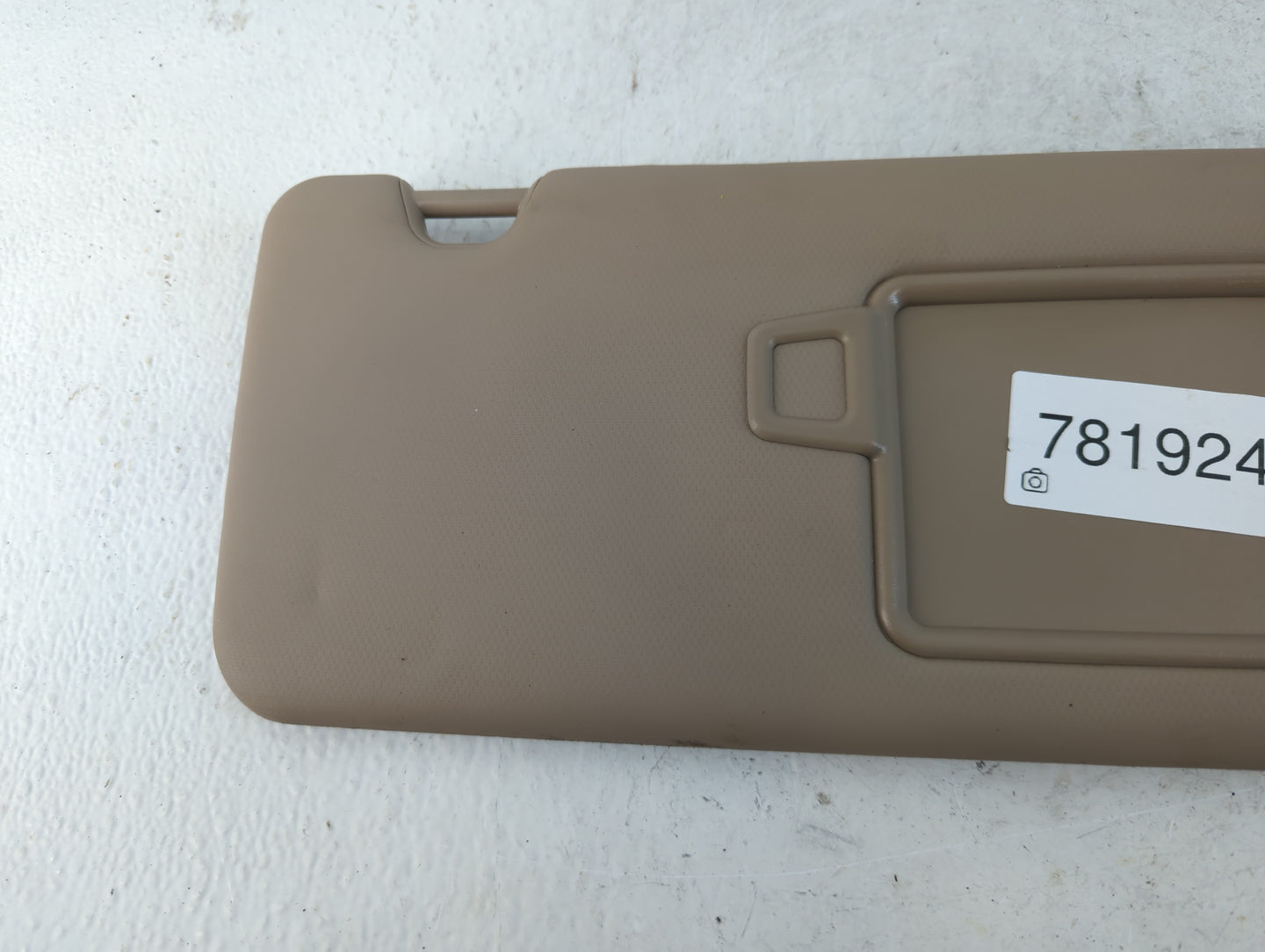 2016-2021 Hyundai Tucson Sun Visor Shade Replacement Passenger Right Mirror Fits Fits 2016 2017 2018 2019 2020 2021 OEM Used