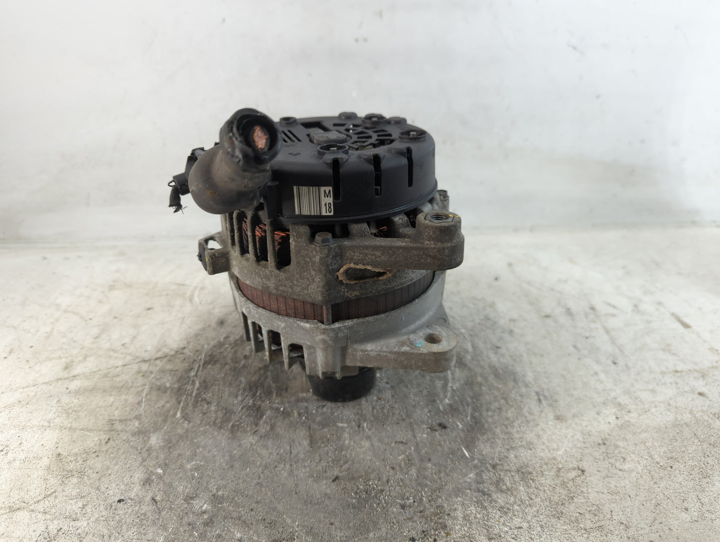 2016-2018 Hyundai Tucson Alternator Replacement Generator Charging Assembly Engine OEM P/N:37300-2B960 Fits OEM Used Auto Pa
