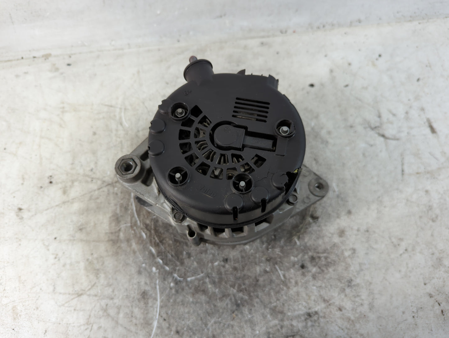 2016-2018 Hyundai Tucson Alternator Replacement Generator Charging Assembly Engine OEM P/N:2622503 37300-2B960 Fits OEM Used
