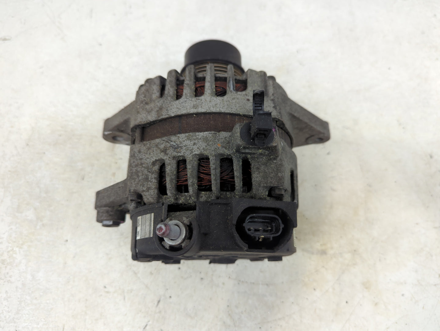 2016-2018 Hyundai Tucson Alternator Replacement Generator Charging Assembly Engine OEM P/N:37300-2B960 2622503 Fits OEM Used