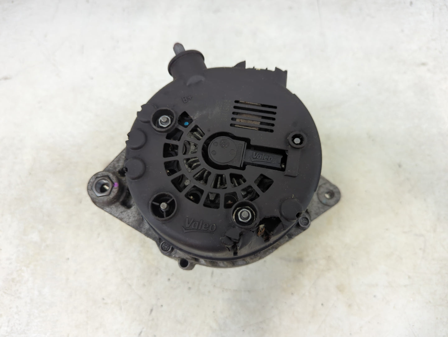 2016-2018 Hyundai Tucson Alternator Replacement Generator Charging Assembly Engine OEM P/N:37300-2B960 2622503 Fits OEM Used